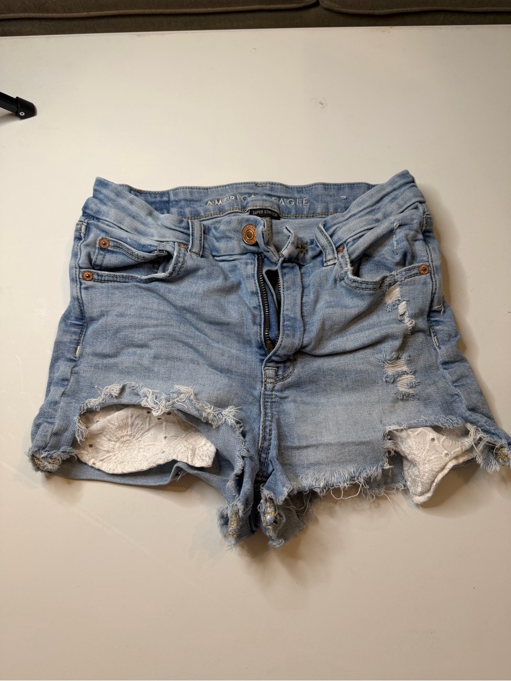 American Eagle Outfitters Size 4 Distressed Super Stretch Denim Shorts Size